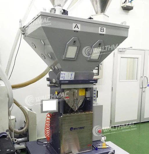 Granulates batch blender